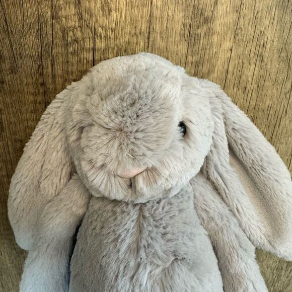 Jellycat Original Bashful Grey Bunny NEW FAST SHIP Medium - Picture 2 of 9